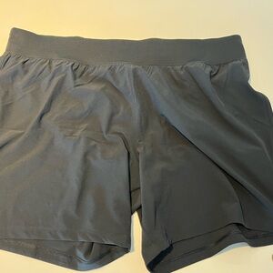 1. Reebok  XXL 2. Under Armour XXL Black Mens Athletic Shorts